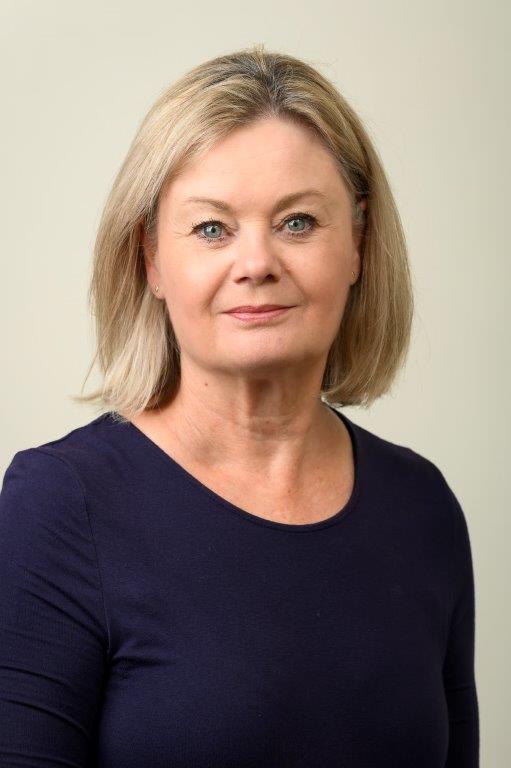 Practitioners 9 Receptionist Linda